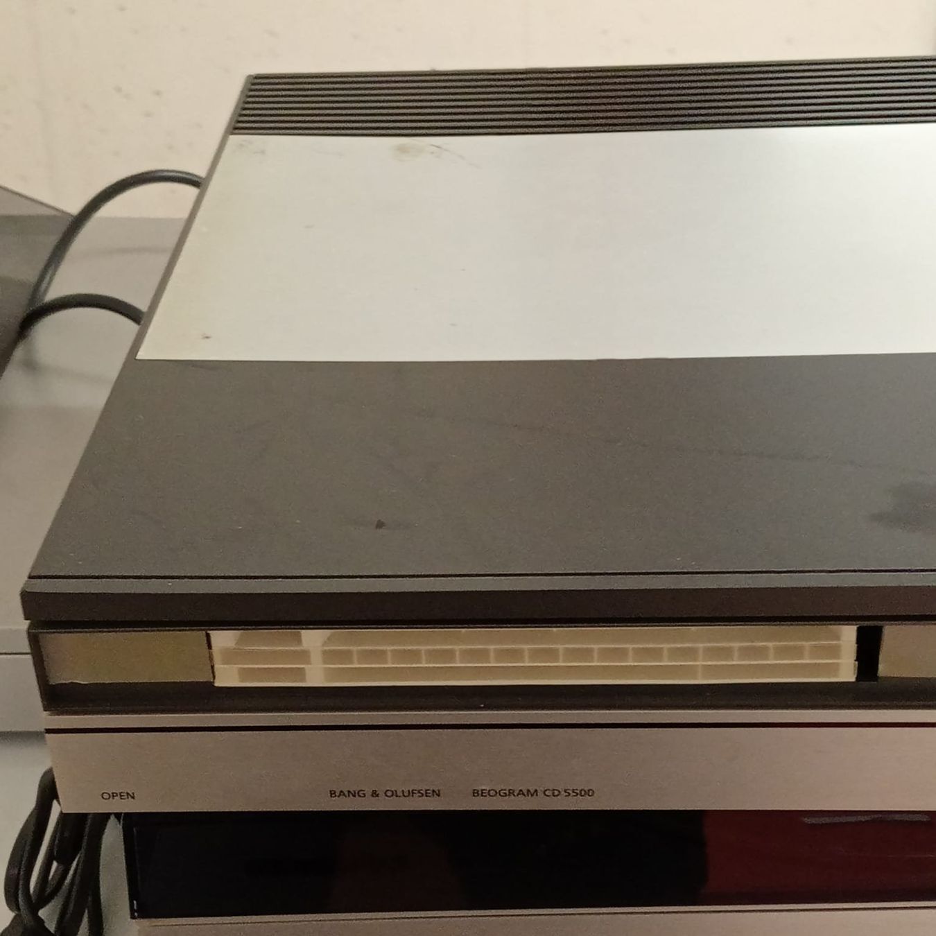 Bang & Olufsen Lecteur multimedia & Streamer: Bang & Olufsen Beogram 5500 CD Player – Défectueux à St-Cergue par per_6cx5 1