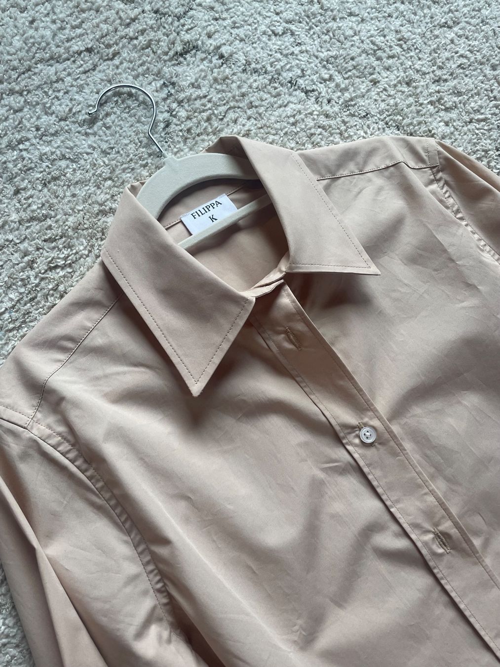 Filippa K Camicette: Filippa K Shirt – Nuovo (secondo la descrizione) da Pfäffikon SZ venduto da MarieEdh 2