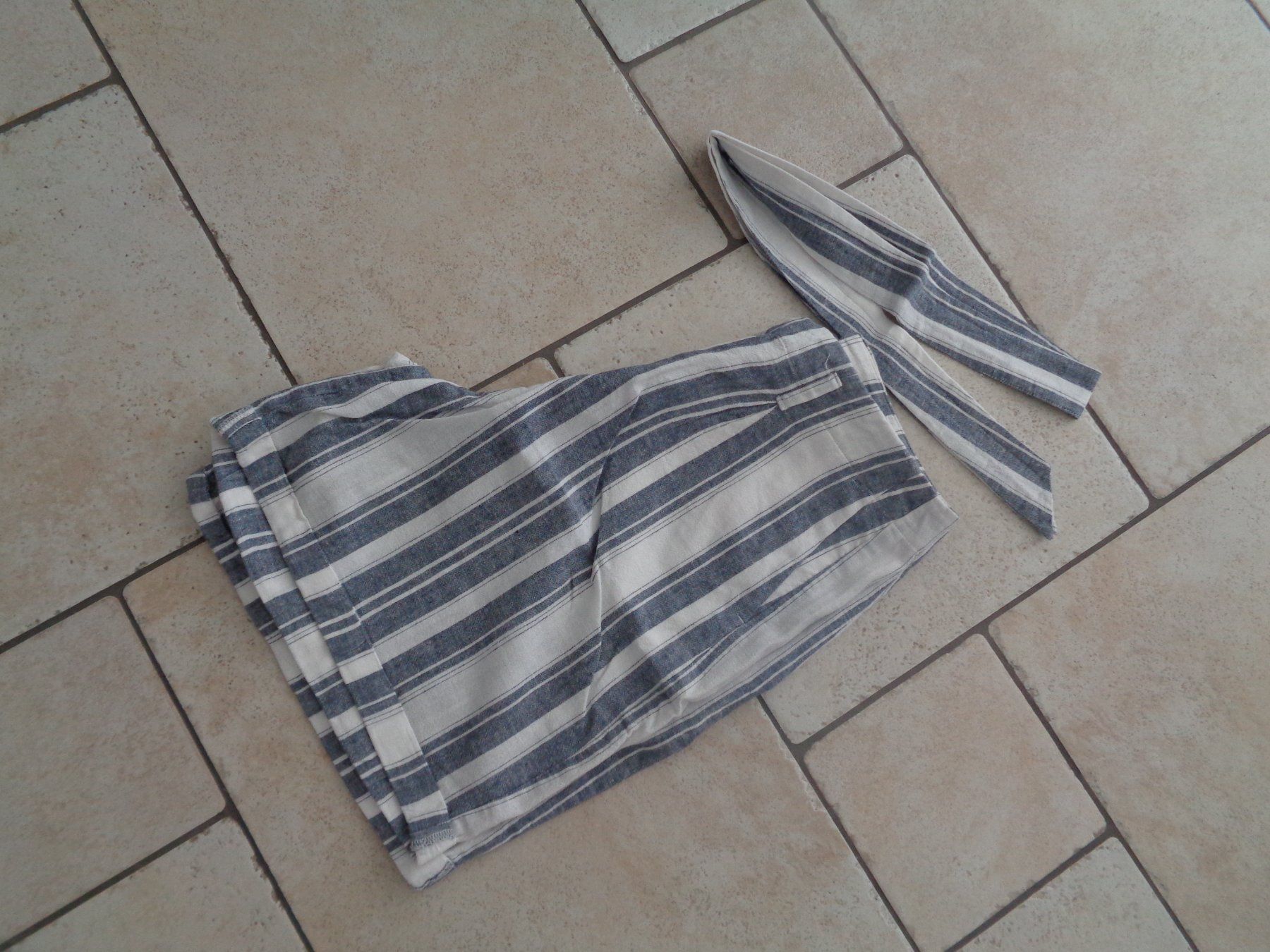 Esprit Pantaloni: Shorts  Esprit  Grösse 36 – Usato da Kreuzlingen venduto da Robi-2003 3