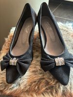 Andrea Conti Pumps schwarz Schleife Schmuck Grösse 38