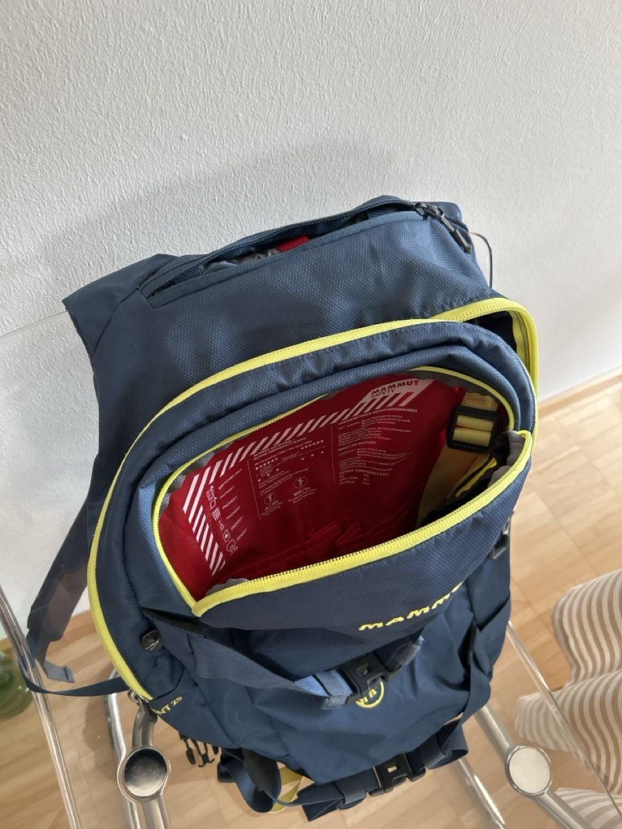 Mammut Zaini: Mammut Nirvana Elements 25 Rucksack - Top Zustand – Usato da Langnau i. E. venduto da juleian 2