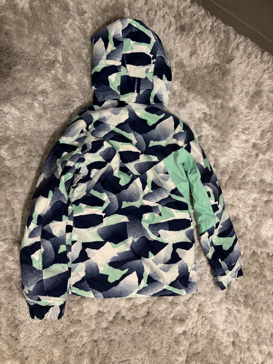 Jacken: Zimtstern Ski / Snowboardjacke Gr. S – Gebraucht aus Hünenberg von val_zs9z 2
