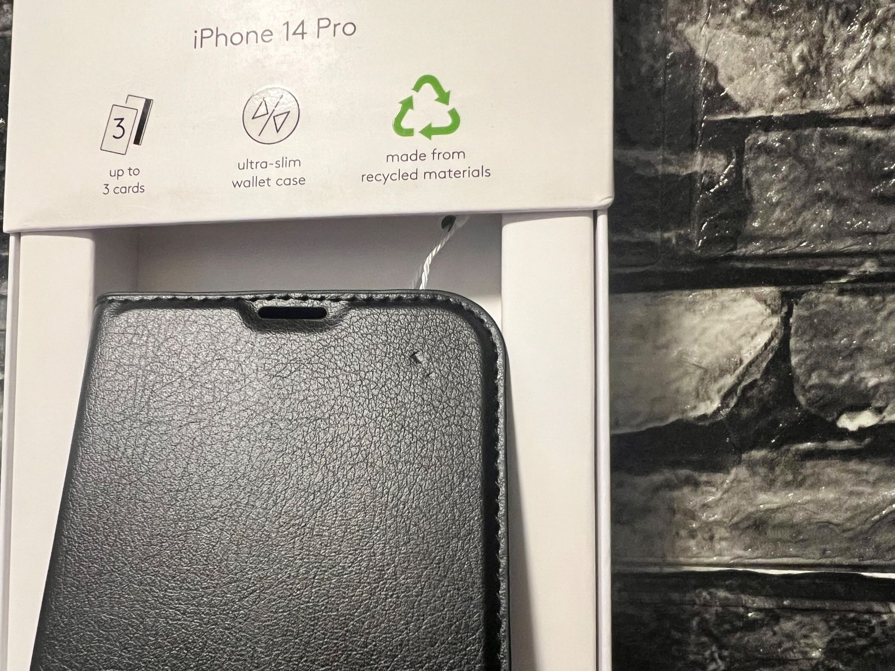Apple Cover & Protezioni schermo: iPhone 14 Pro dbramante1928 Oslo – Nuovo (secondo la descrizione) da Bern venduto da No1e 2