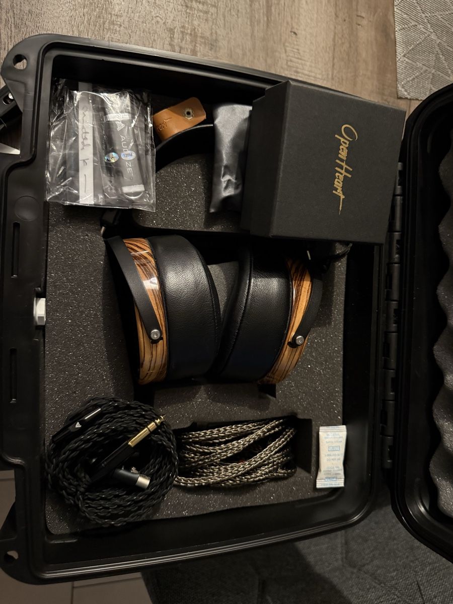 Audeze Kopfhörer: Audeze LCD-3 Headphones - Audiophile Quality – Neu (gemäss Beschreibung) aus Veyrier von mus_d768 2