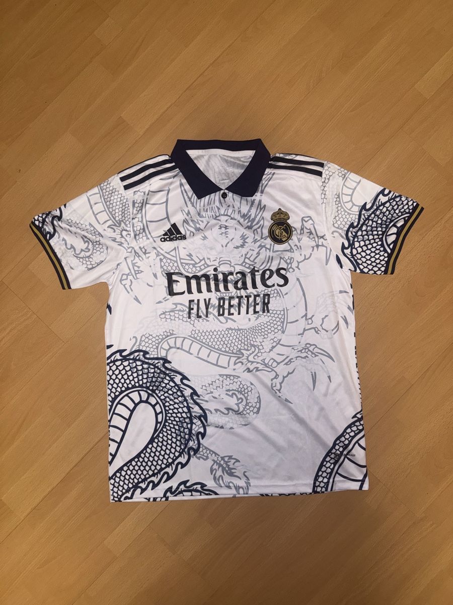 Adidas Canottiere & Pantaloni: Real Madrid Trikot Drachen-Design Grösse L – Nuovo (secondo la descrizione) da Au SG venduto da Dadi_Mkd