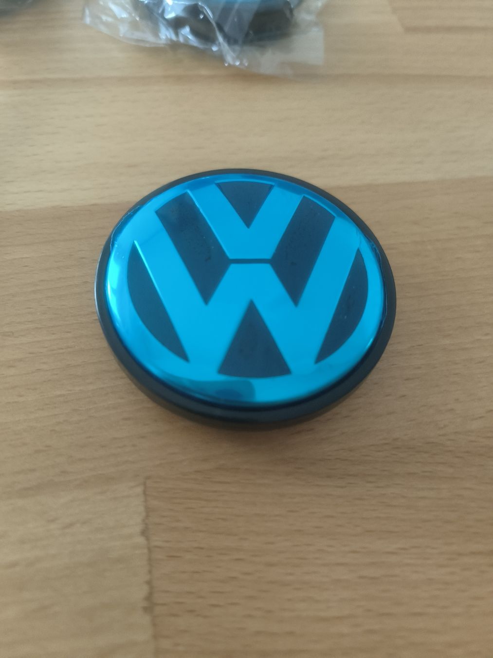 VW Alle Autoersatzteile: cache jante VW – Neu und originalverpackt aus Chavannes-près-Renens von hurok