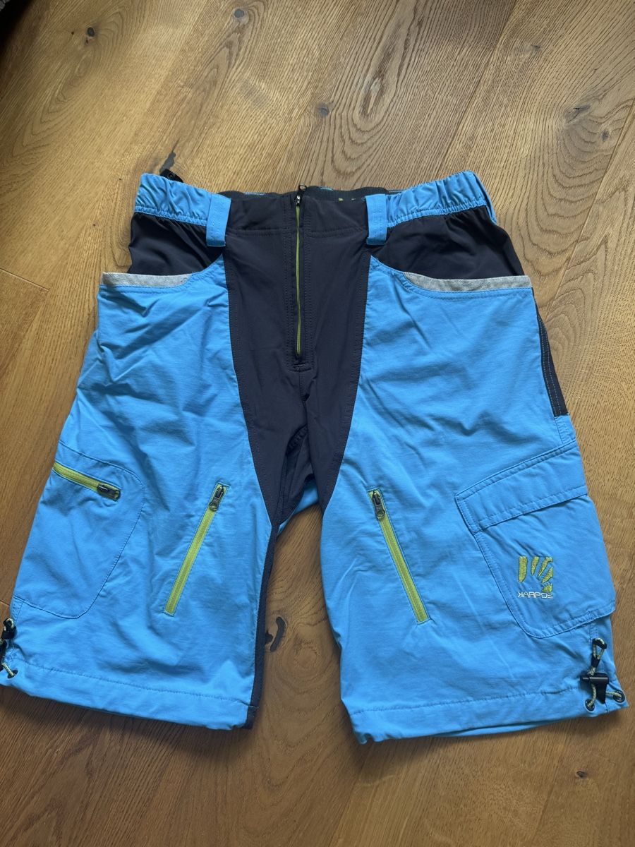 Karpos Hosen: Karpos Short M  – Gebraucht aus Netstal von Svenswiss