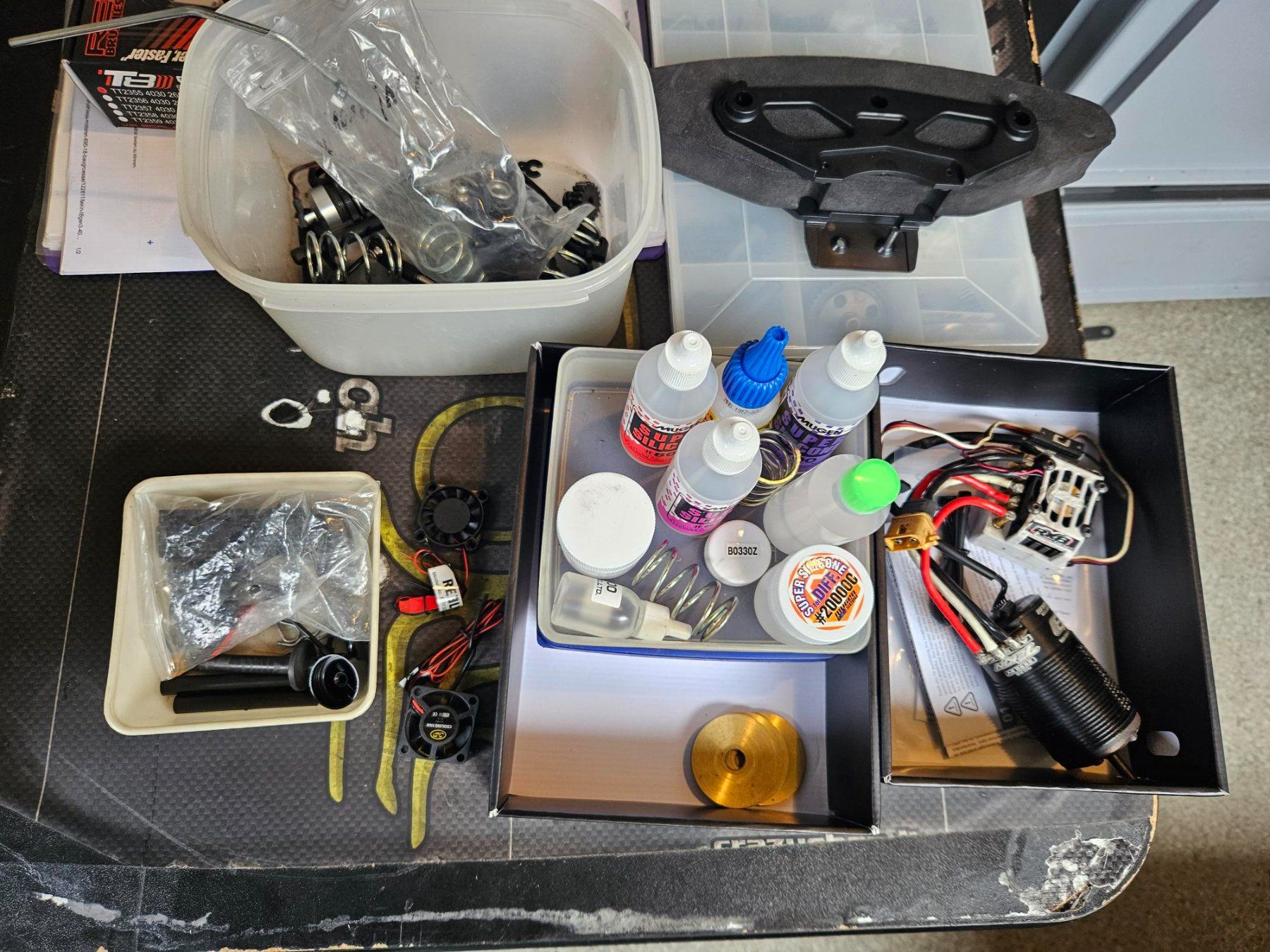 Mugen RC Kits de montage: Muggen Seiki – D'occasion à Lostallo par Felicitas4 5