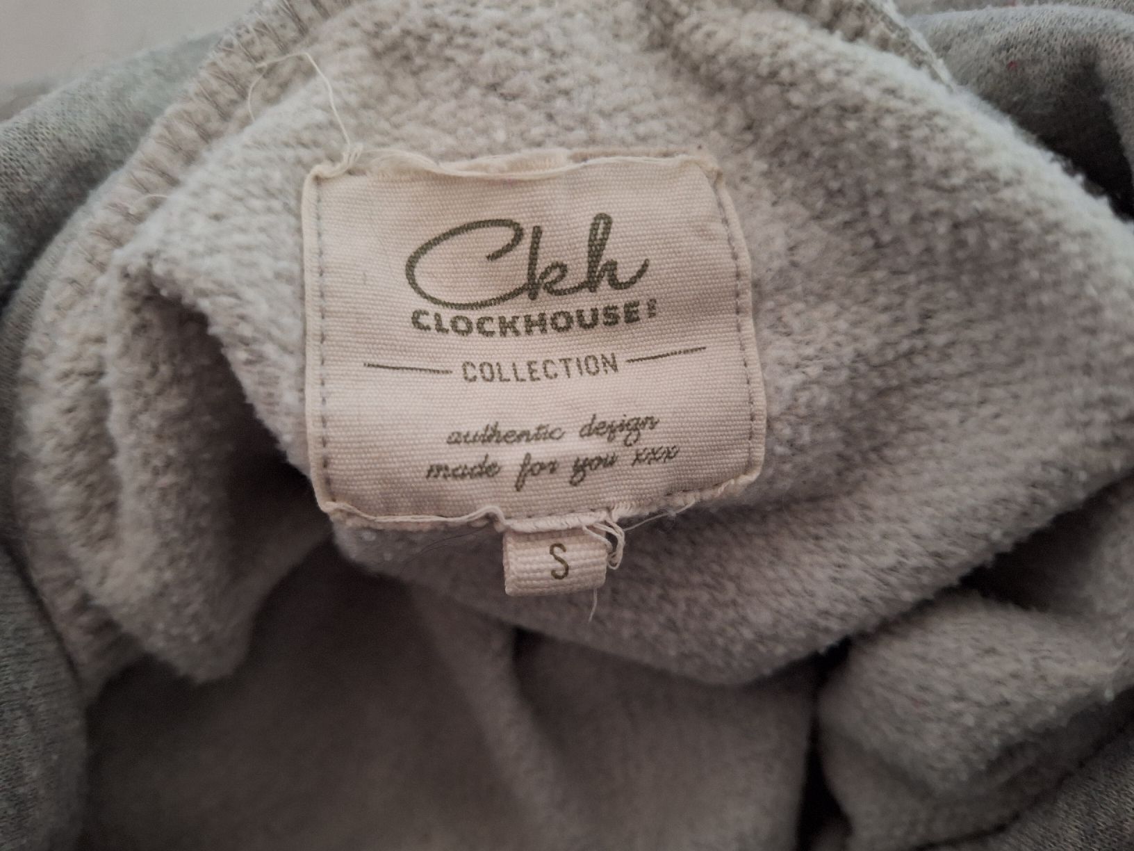Pulls & Sweat-shirts: Clockhouse Pullover Gr. S Katze – D'occasion à Winterthur par mel_65g9 3