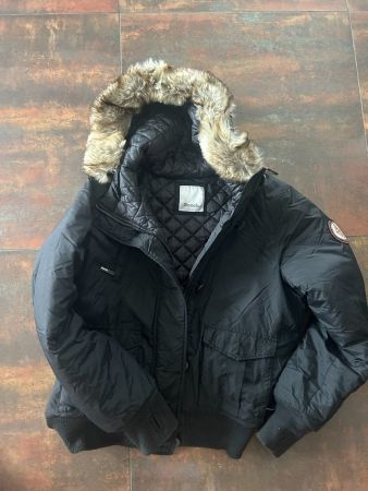 coole BENCH Winterjacke