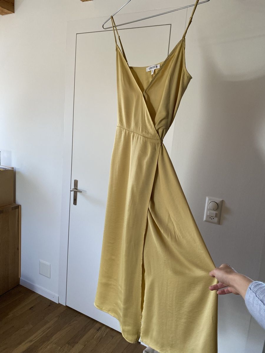 Vestiti: Gelbes Kleid von EDITED Gr. 36  – Usato da Steffisburg venduto da viv_5tqt
