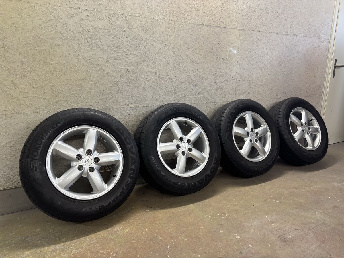 Pneumatici & Ruote complete: Hyundai Tucson Komplettrad – Usato da Bretzwil venduto da Mygarage4147