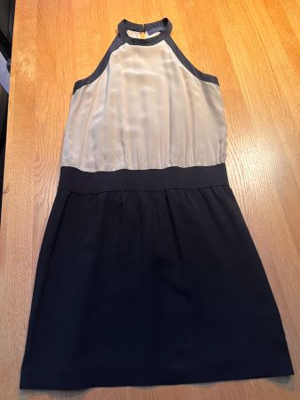 Trussardi Kleid, ideal für den Sommer!