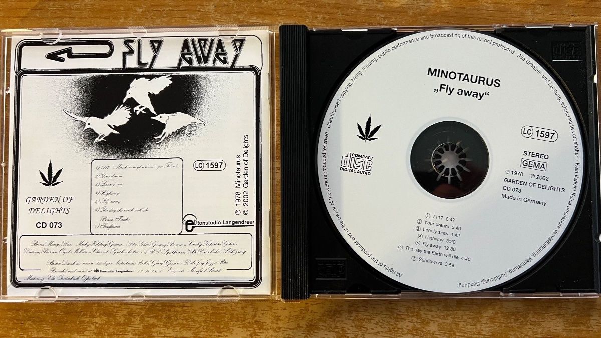 CD: Minotaurus - Fly Away / CD - 1. D-Press. 2002 - TOP – Usato da Gais venduto da soundcave57 2