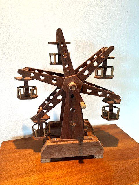 Spielzeuge: +  HoLzkaRuSSeLL  + – Gebraucht aus Winkel von zeho 5