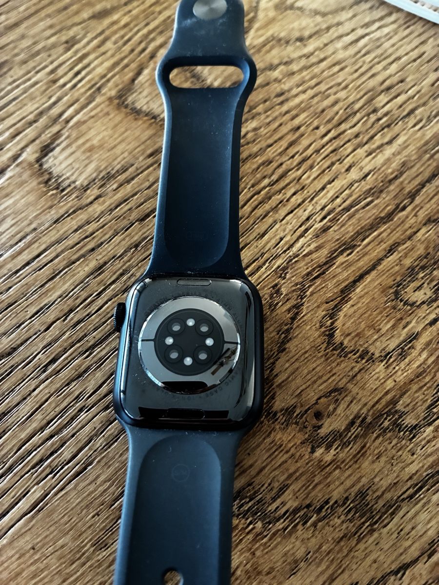 Apple Smartwatch: Apple Watch Serie 8 41mm – Nuovo (secondo la descrizione) da Uster venduto da dodo_zh 2