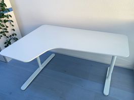 Schreibtisch Bekannt