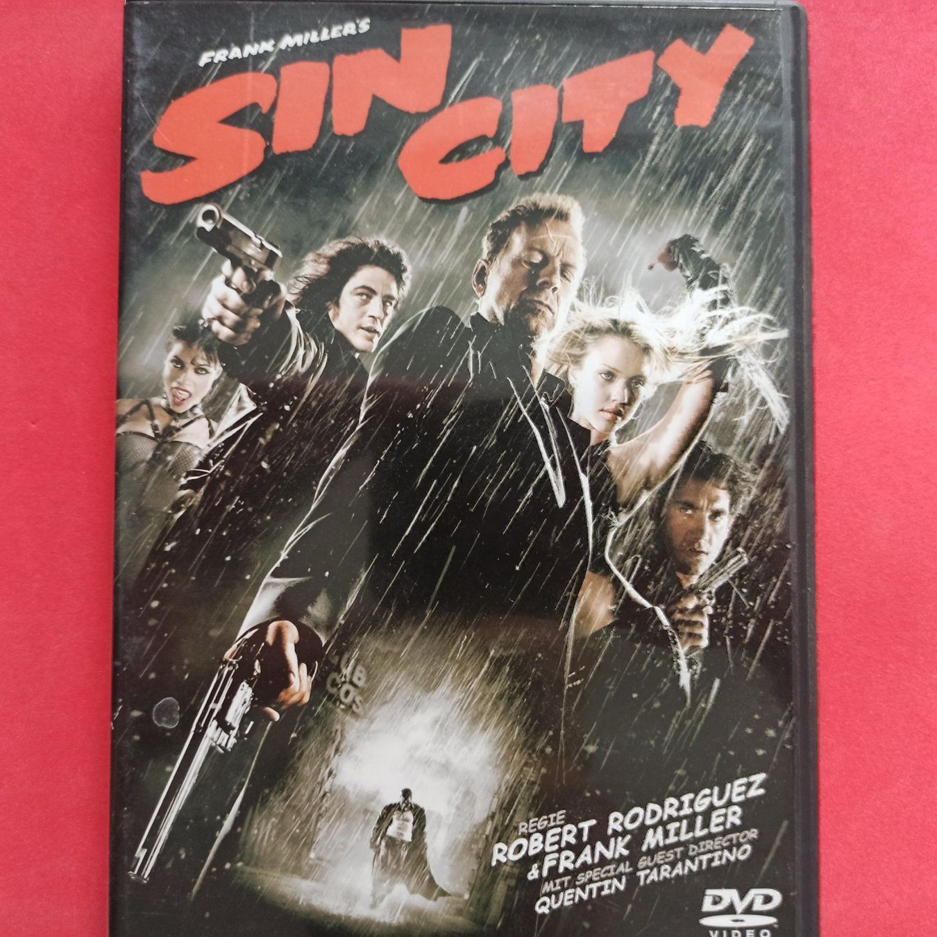 Alle DVDs: Sin City – Gebraucht aus Dübendorf von kb86_MOVIE