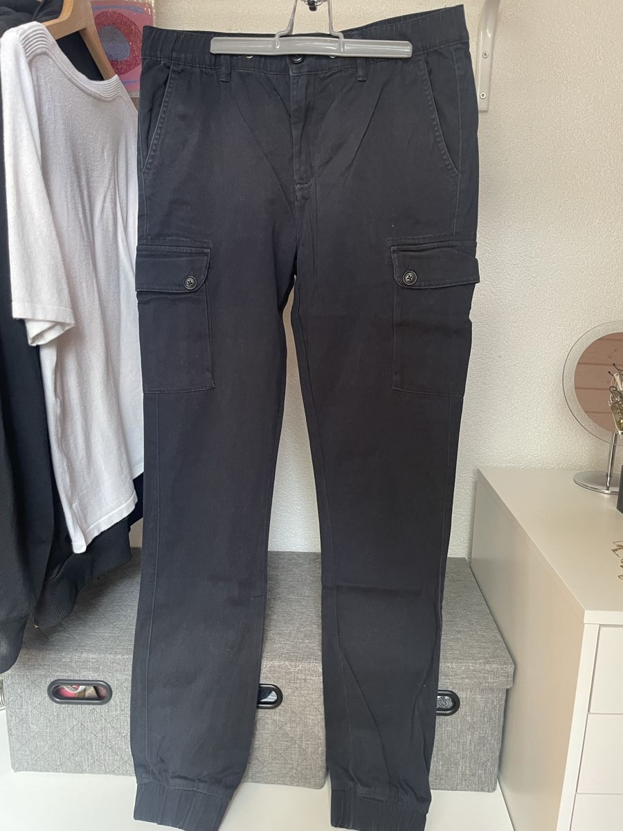 Hosen: Cargo-Hosen im 2er-Set – Gebraucht aus Stetten AG von xe_k33 3