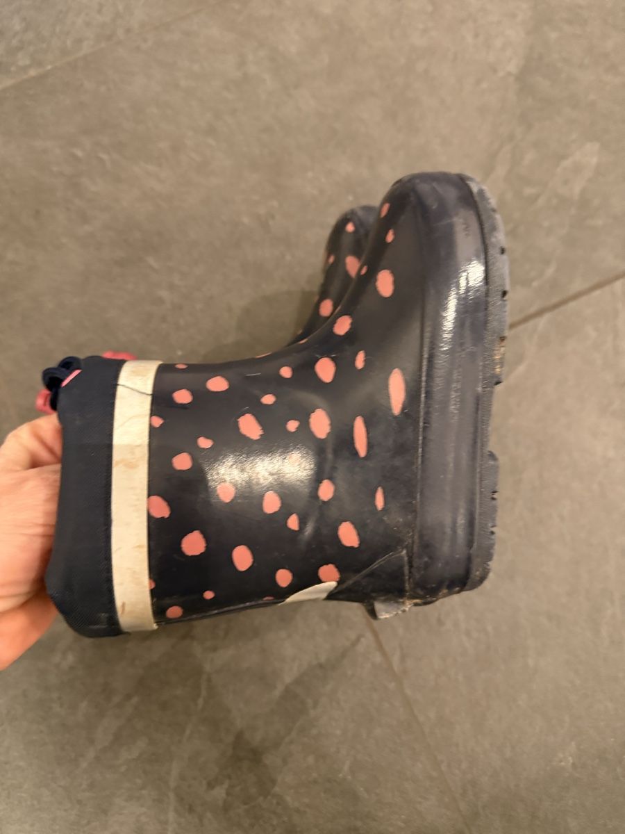 Scarpe per ragazzi: Winterstiefel 22/23 gefüttert – Usato da Illnau venduto da DuNa 1