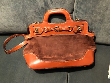 Sac Salvatore Ferragamo en cuir et daim