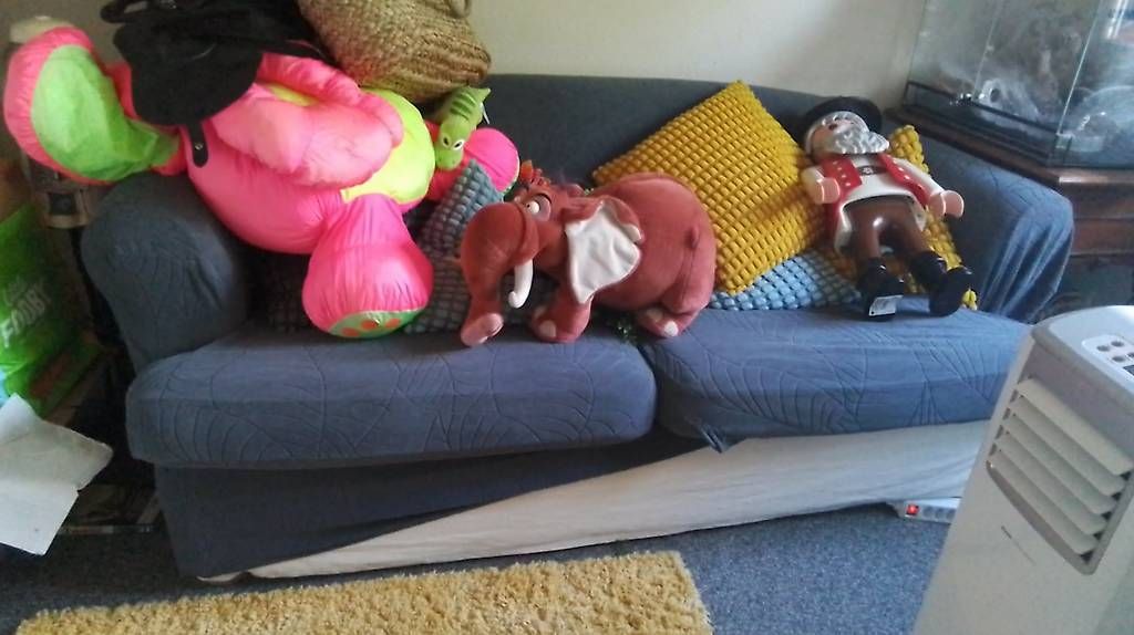 Divani: Schlafcouch kostenlos – Usato da Siggenthal Station venduto da H7-25 1