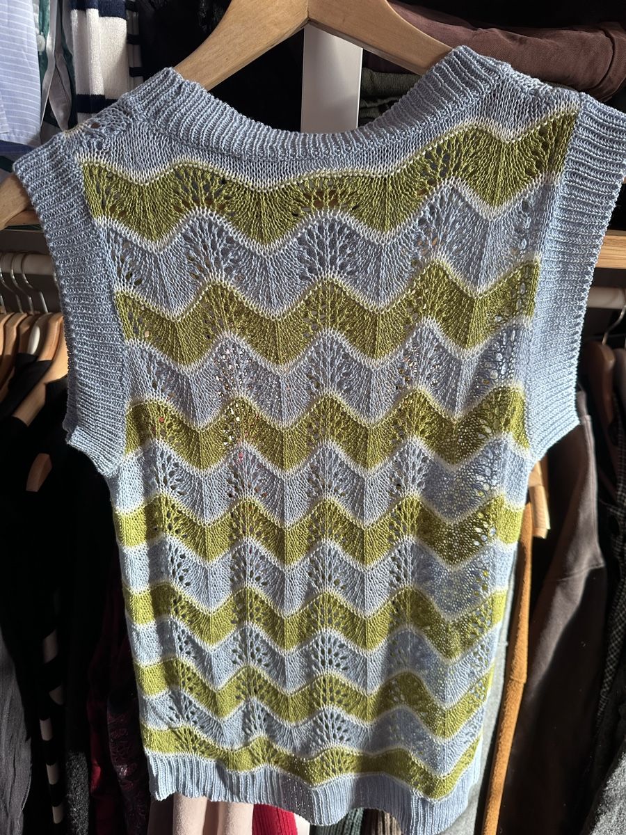 Maglioni & Felpe: gehäkeltes Polunder Gr. S – Usato da Münsingen venduto da Secondhand89 1