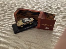 Porsche 911 (Paris Dakar 1984)