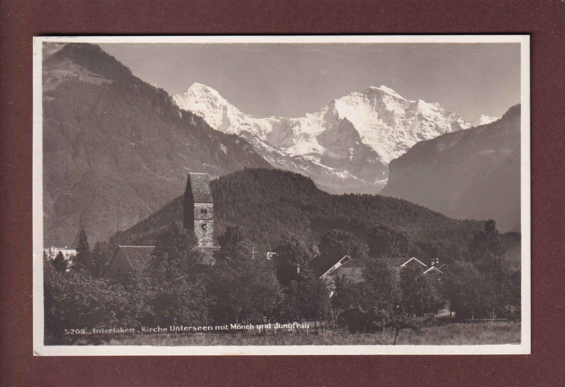 Ansichtskarten: INTERLAKEN - Kirche Unterseen - 1934 – Gebraucht aus Pully von nicecards