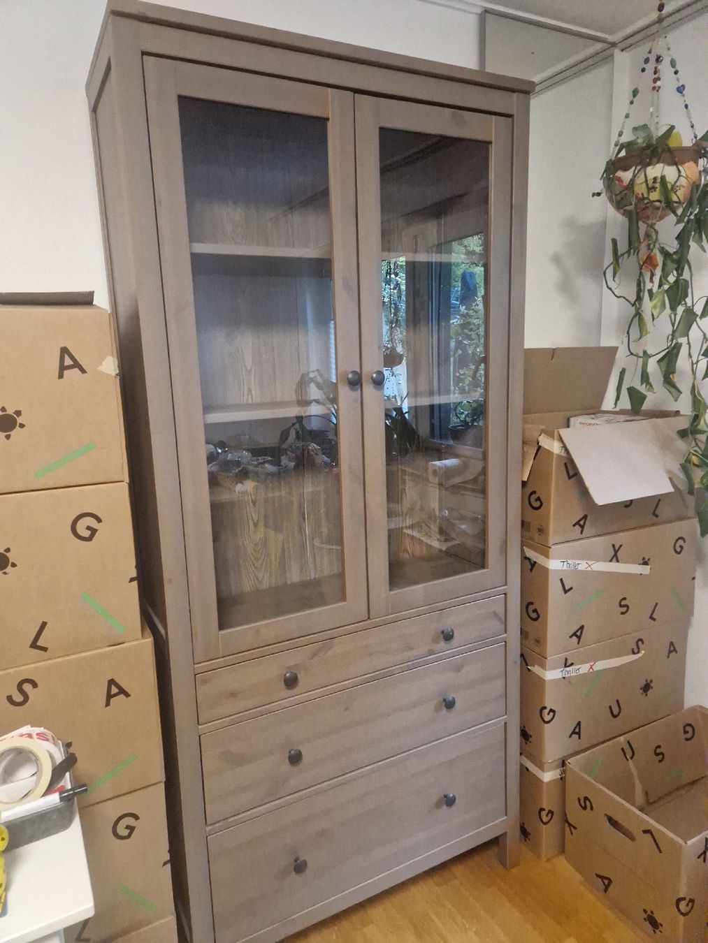 Vetrine: Schöne Hemnes Vitrine IKEA – Usato da Zürich venduto da bia_
