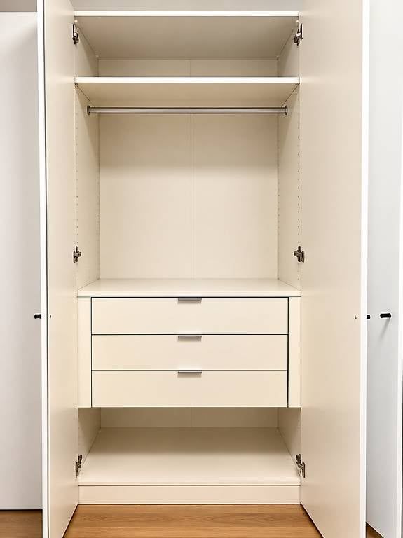 Armadi: Micasa MODUL Kleiderschrank - VB – Usato da Wallenwil venduto da nathi_sommer 2