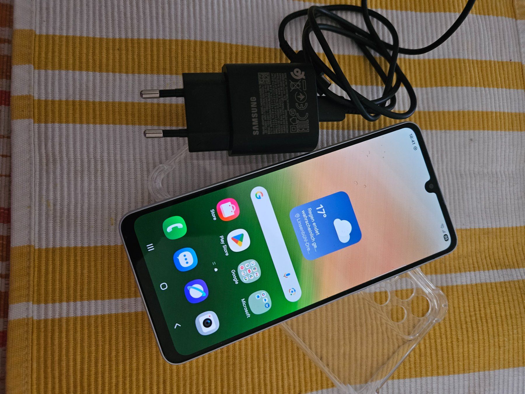 Samsung Telefoni cellulari / Smartphones: Samsung A33 5G 128gb white Duos – Usato da St. Gallen venduto da Juhasli