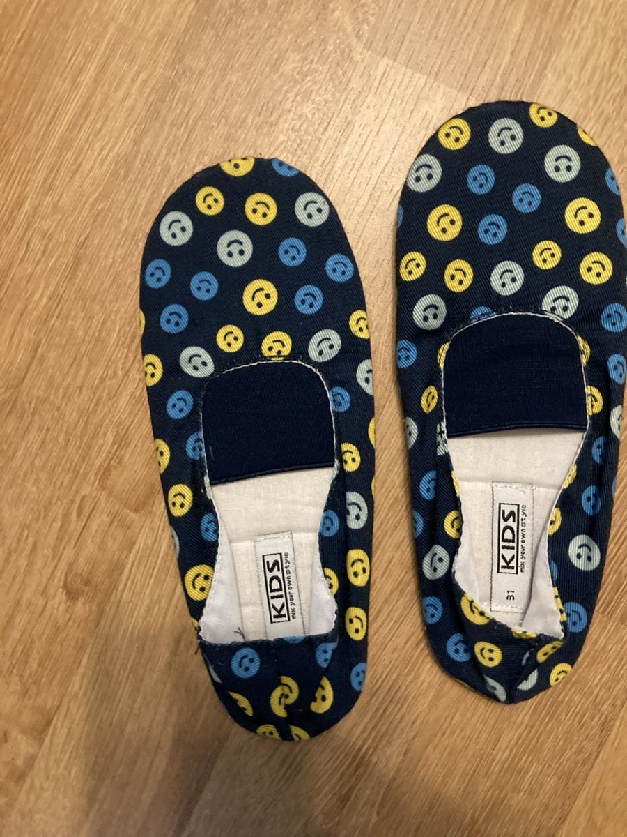 Scarpe per ragazzi: Geräteschuhe Gr. 31 – Nuovo (secondo la descrizione) da Emmenbrücke venduto da JJ_89