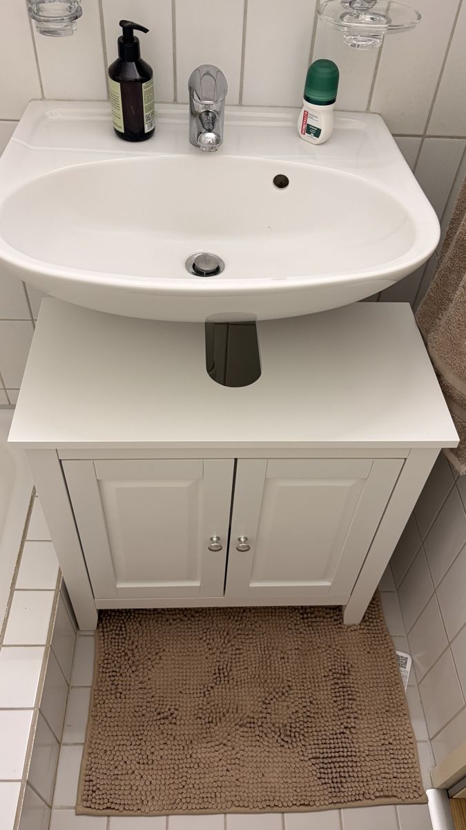 Mobili per bagno: NEU Badezimmerunterschrank – Nuovo e nell'imballaggio originale da bonstetten venduto da Morellee 1