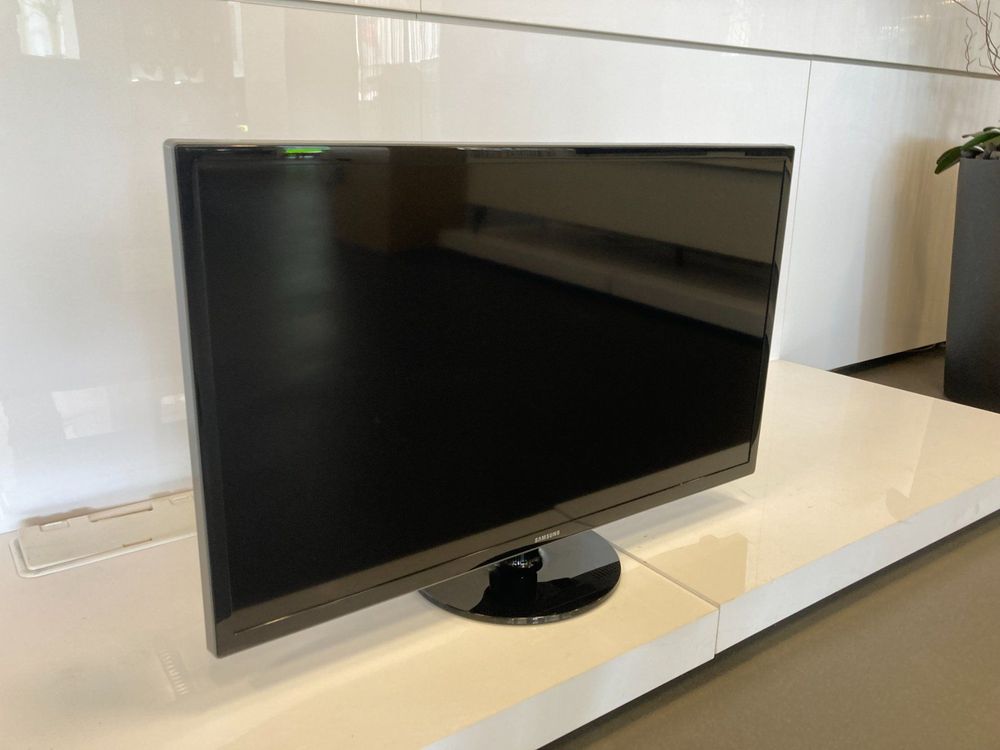 Samsung TV UE32F4000 | Kaufen auf Ricardo