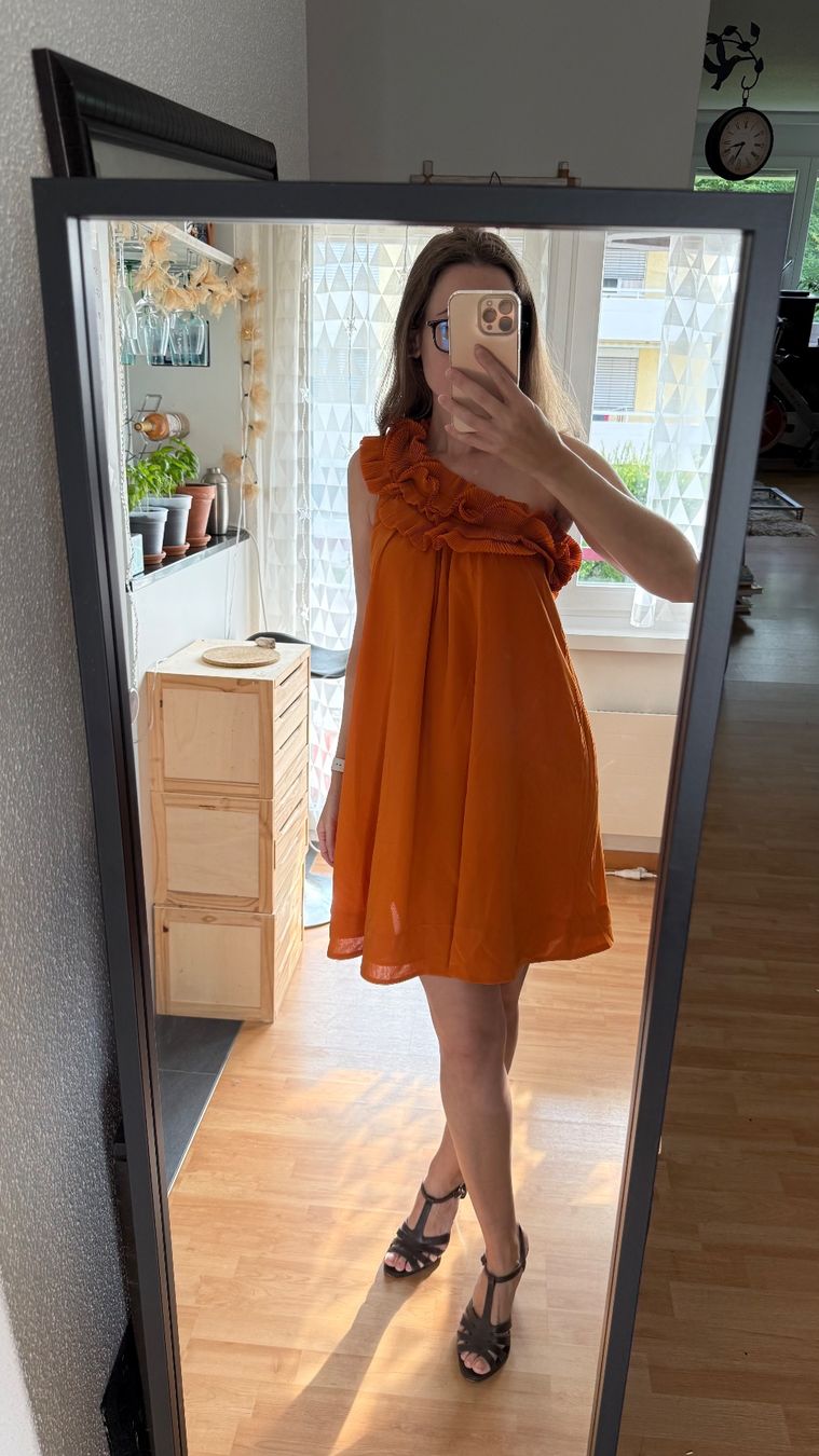H&M Kleider: Kleid cocktail, Grösse 38 – Gebraucht aus Hombrechtikon von verocozycraft 2