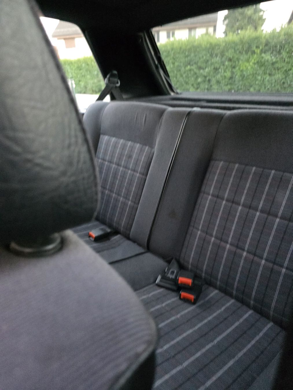 VW Automobili: VW Golf 2 1.8 GTI 16V 3 Türig – Usato da Hörhausen venduto da Nuage81 8