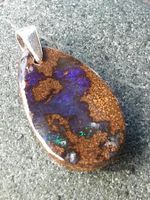 Anhänger Boulder Opal.