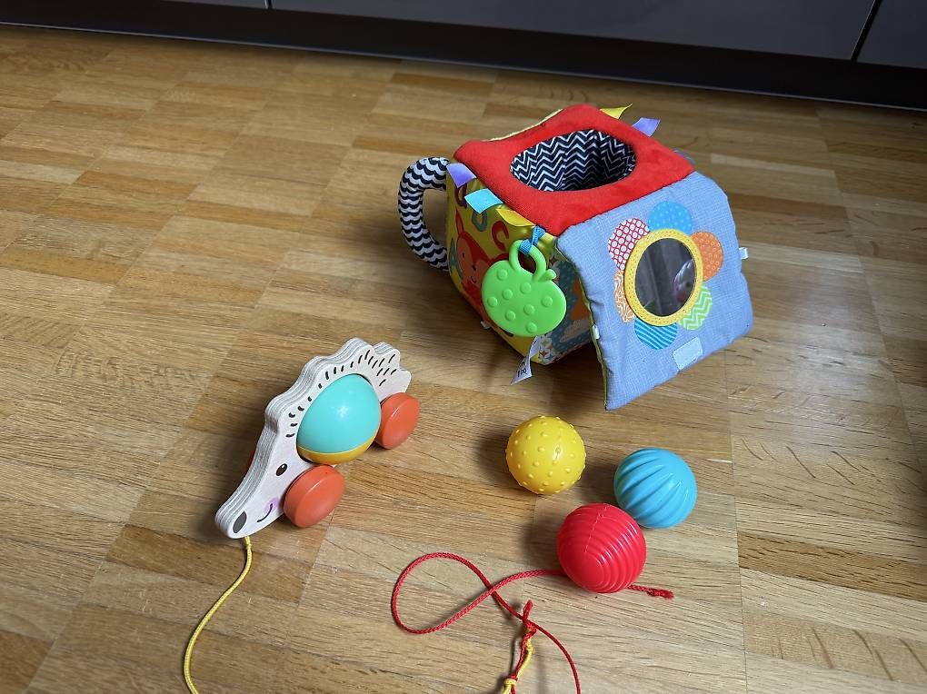 Spielzeuge: Diverse Baby Spielsachen – Gebraucht aus Reinach BL von lum_c2rl 1
