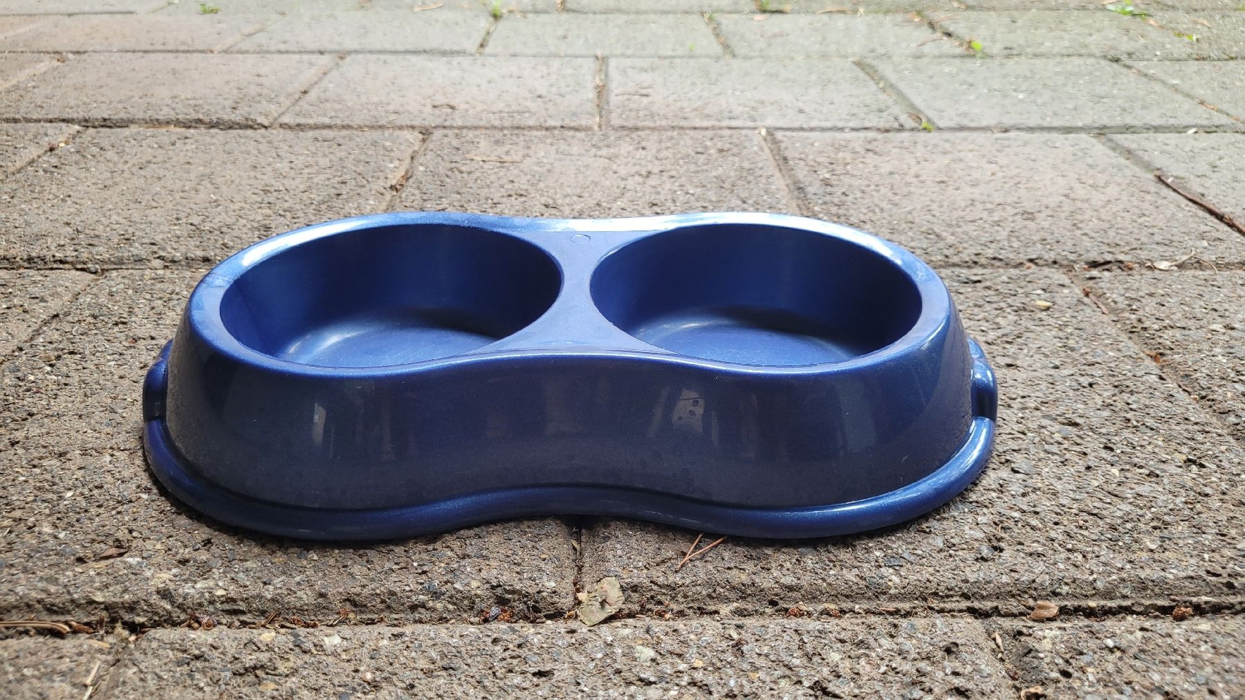 Schalen: Futternapf Doppelnapf blau – Gebraucht aus Gutenswil von schmidii