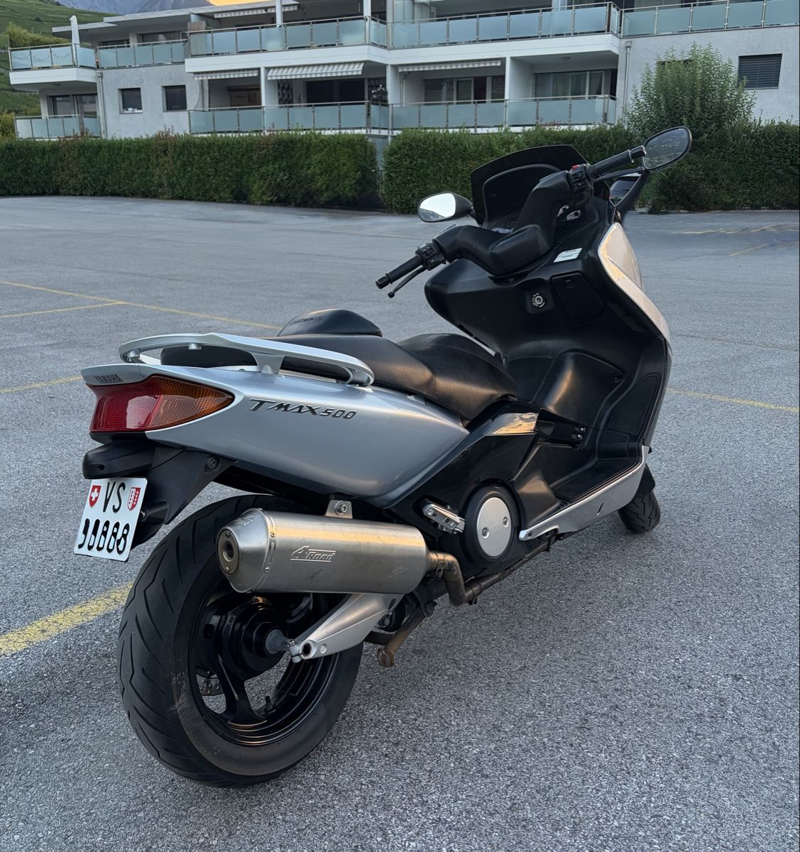 Yamaha Scooters: Yamaha Tmax500 2001 – Gebraucht aus Vétroz von fre_b2fh 3
