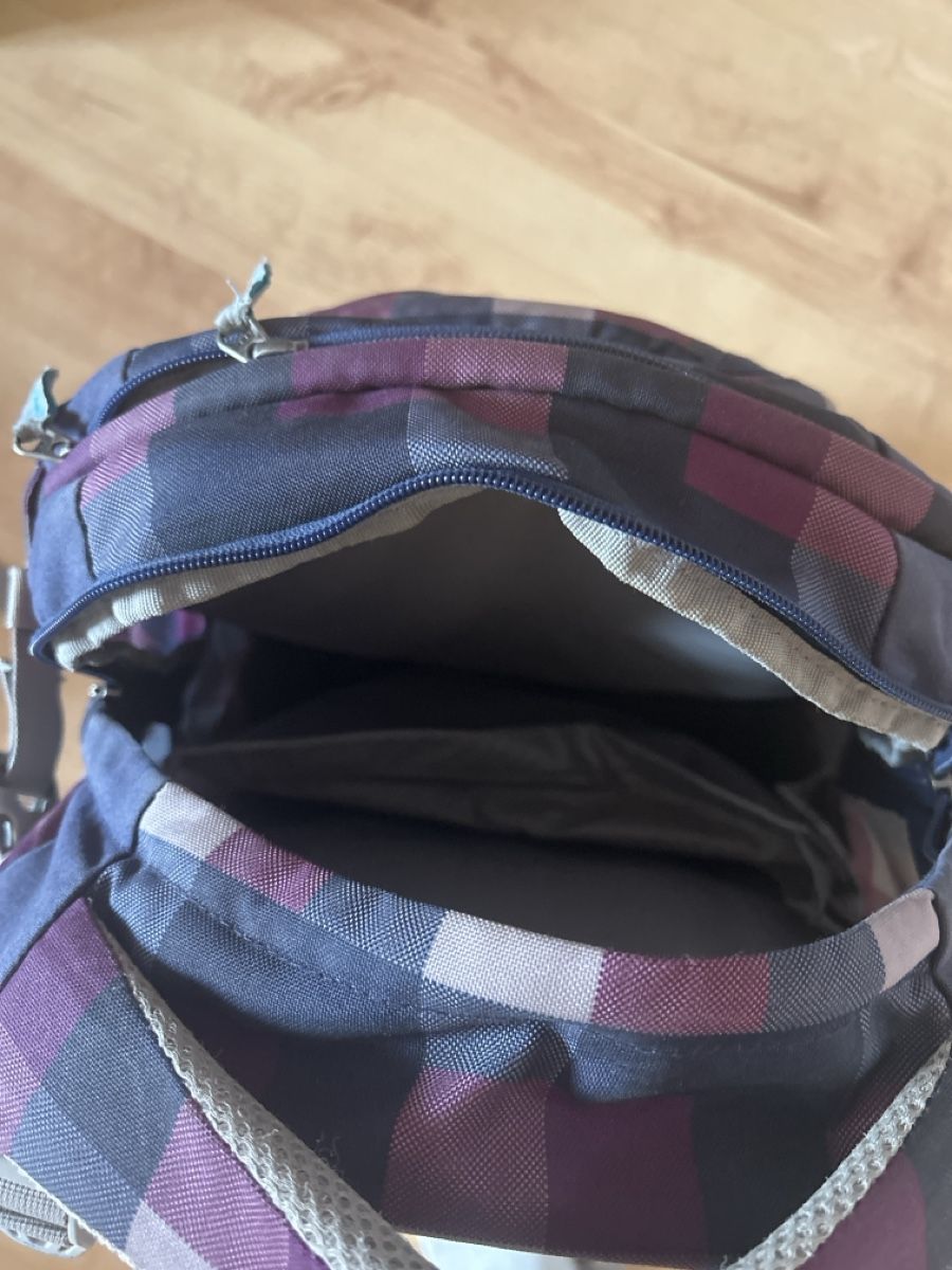 Satch Borse & Zaini: Schulrucksack Satch kariert lila blau – Usato da Dättlikon venduto da Sesseli007 2
