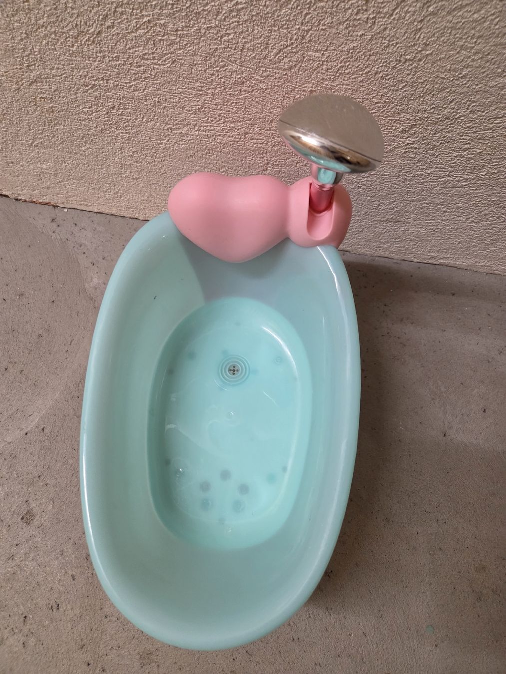 Giocattoli: Baby Born Bathtub with Shower Attachment. – Usato da Basel venduto da and_ym2d 1