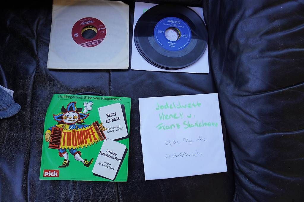 Vinyles: Musiksingles – D'occasion à Kräiligen par bero65 1