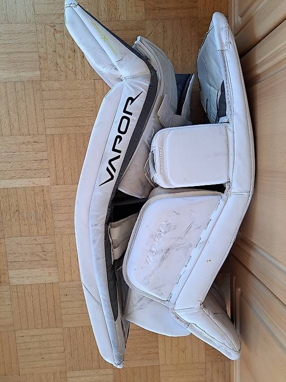 Protezioni & Imbottiture: Bauer Vapor X5 Pro Intermediate L (32+1)
 – Usato da Oberburg venduto da Tornados1 1