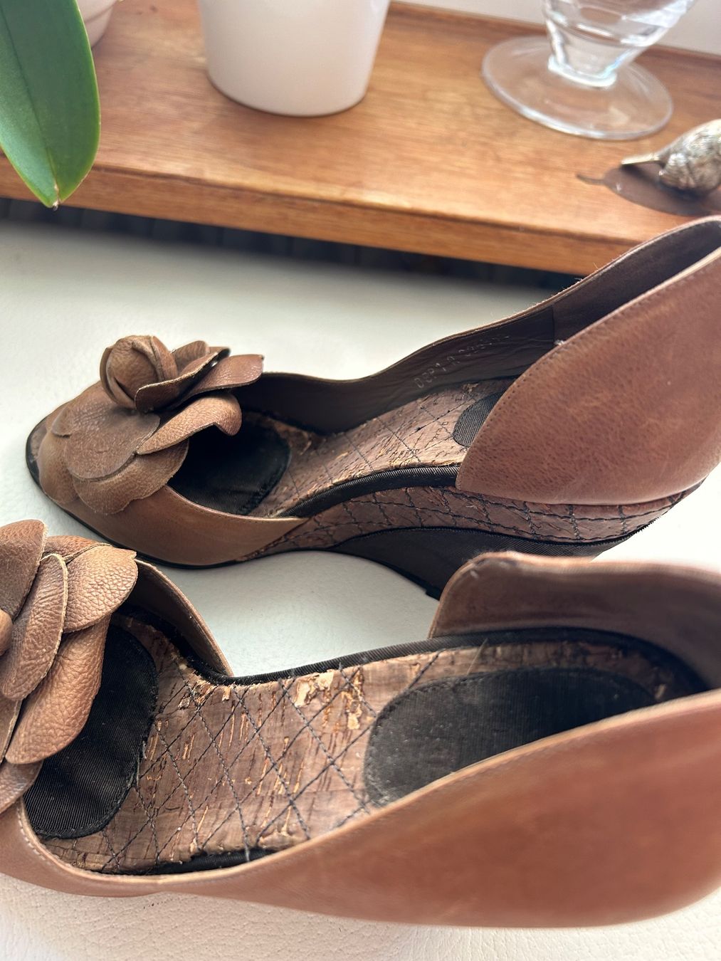 Chanel Scarpe da donna: Chanel cork open toe heels (38C) – Usato da Rüschlikon venduto da Tey_sl 9