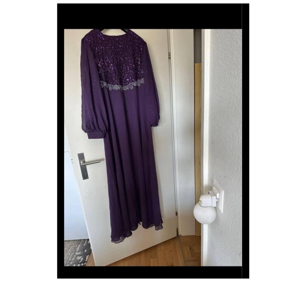 Vestiti: Robe soirée taille 44.46 – Nuovo (secondo la descrizione) da Biel/Bienne venduto da orange1 1