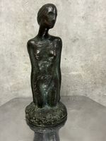 Bronzefigur Dame auf Sockel guter Zustand Höhe ca 24cm