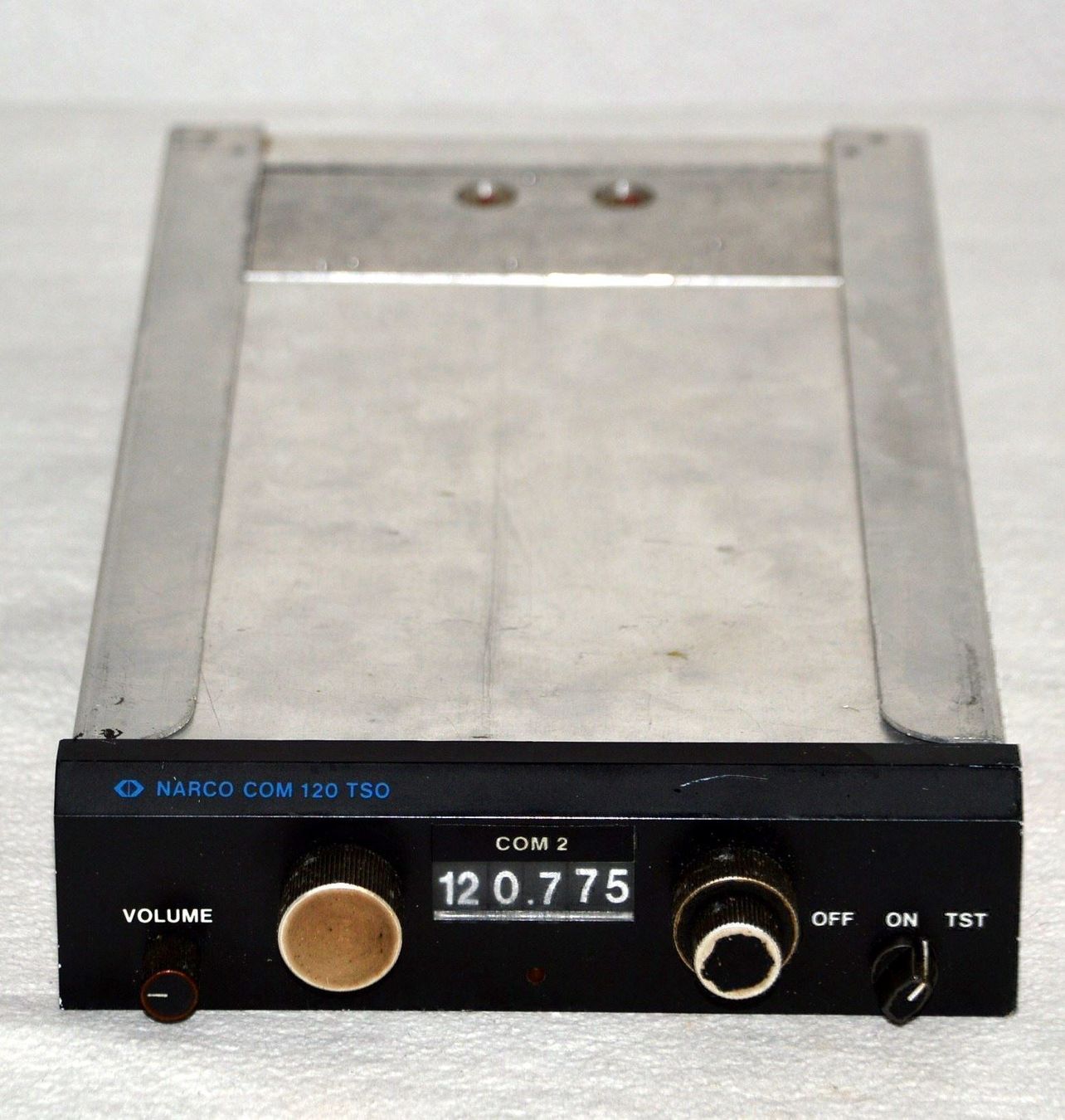 Radios: Narco Com 120 TSO Aircraft Radio – Gebraucht aus Collonges von arashee