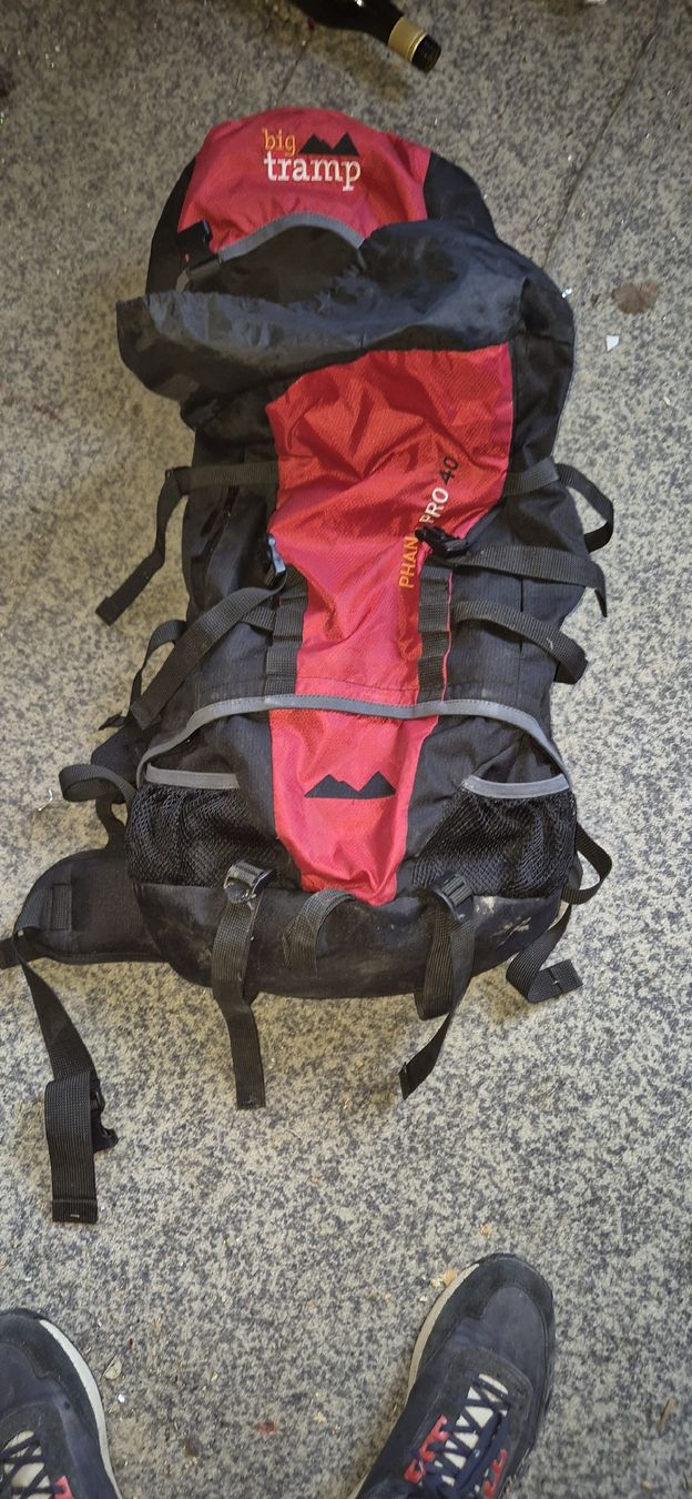 Sacs à dos: Rucksack Big Tramp Phantom Pro 40 gebraucht – D'occasion à Netstal par rin_qm2x 3